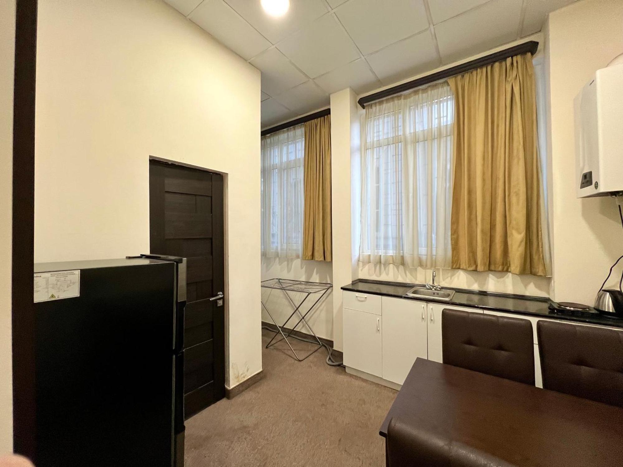 Yvn Tumanyan Apart-Hotel Jerevan Buitenkant foto