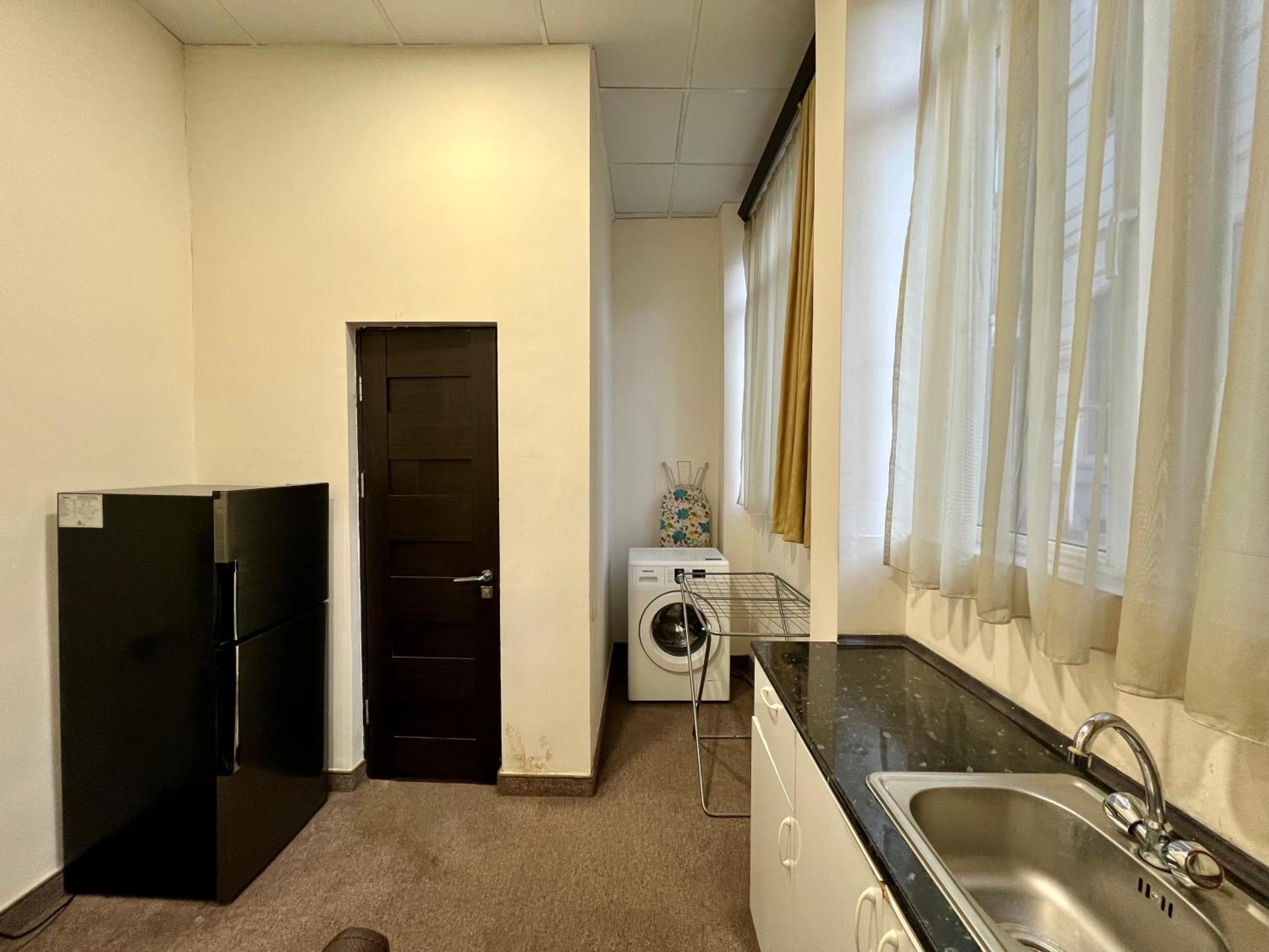 Yvn Tumanyan Apart-Hotel Jerevan Buitenkant foto
